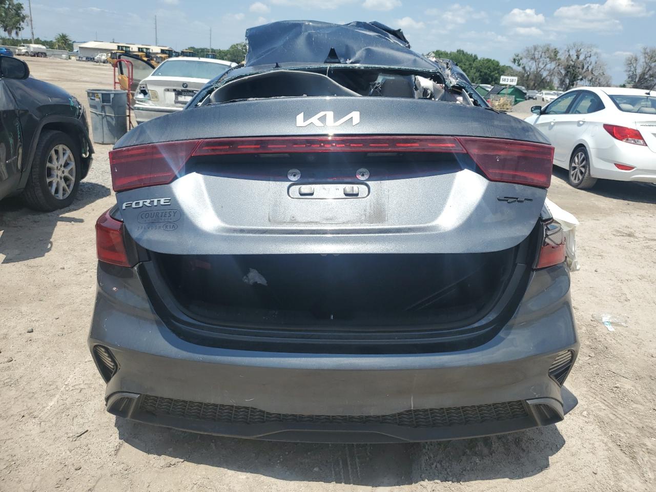 3KPF24AD3NE429418 2022 Kia Forte Fe