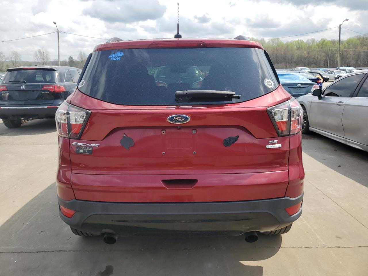 1FMCU0GD7HUA21664 FORD ESCAPE 2017