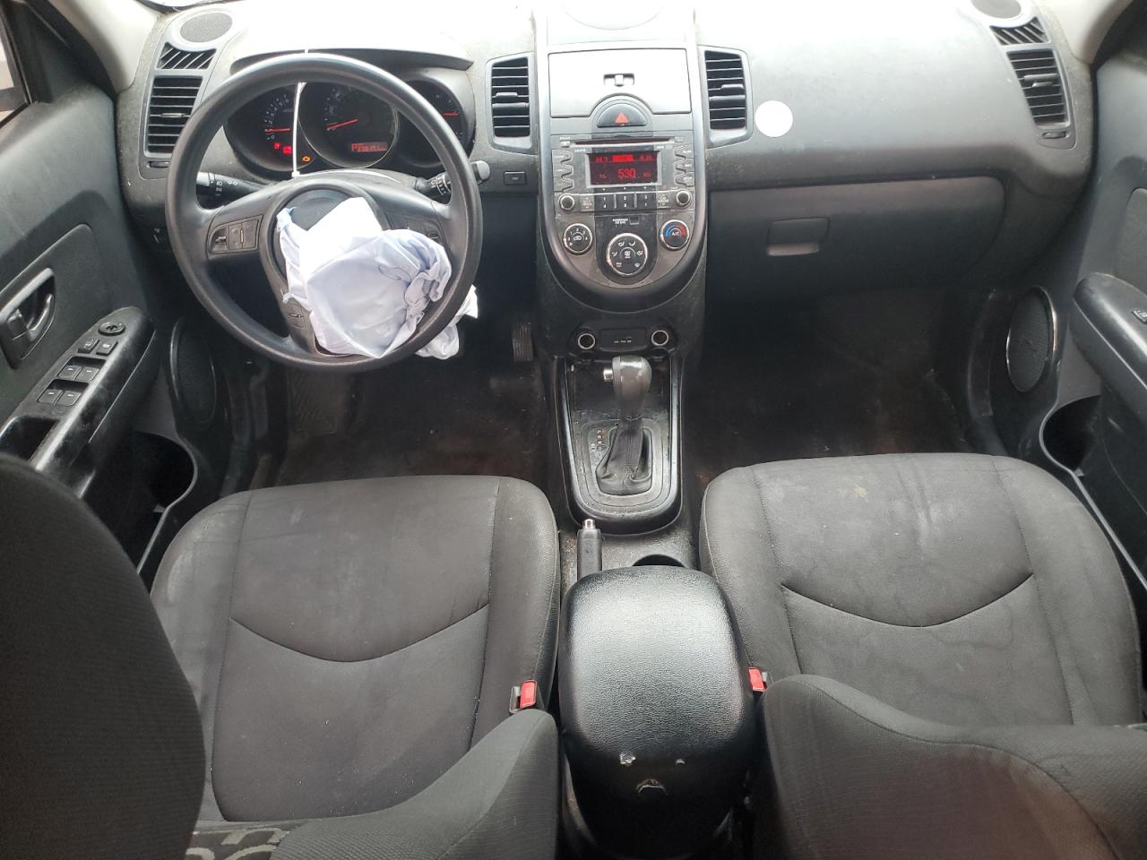 KNDJT2A23B7715971 2011 Kia Soul +