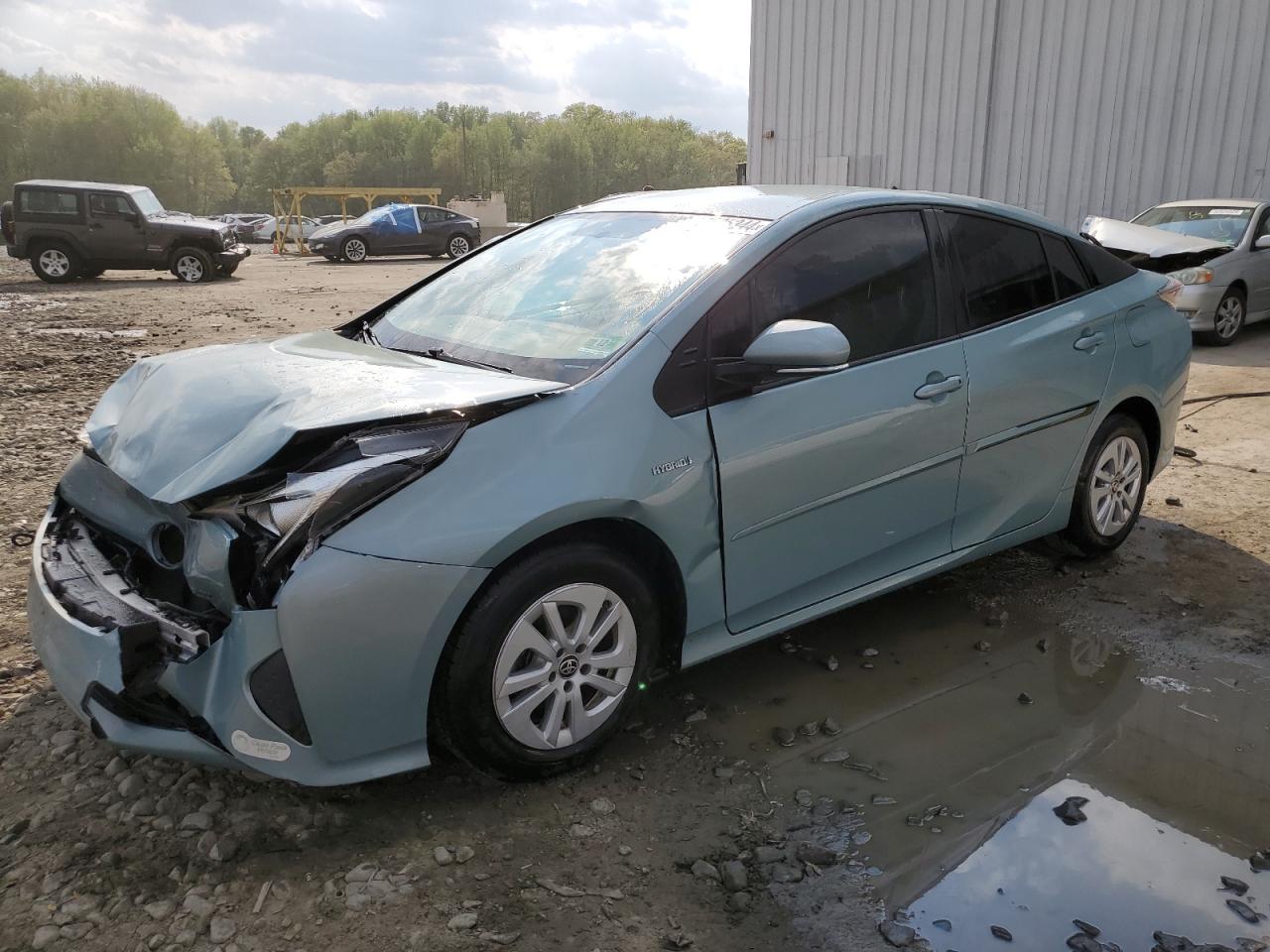 2016 Toyota Prius vin: JTDKBRFUXG3009394