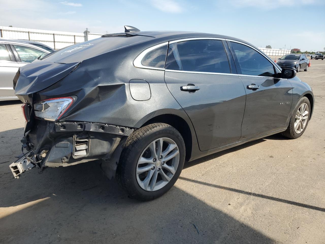 2018 Chevrolet Malibu Lt vin: 1G1ZD5ST8JF177810