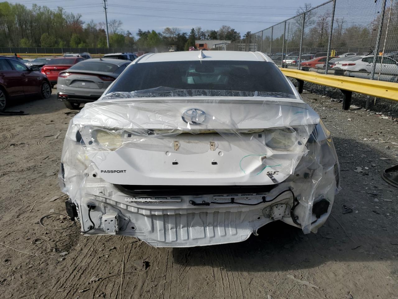 4T1B11HK9KU855028 TOYOTA CAMRY 2019