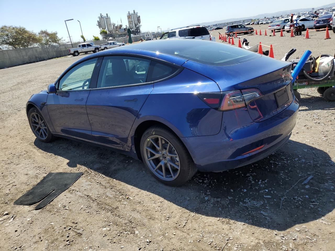 5YJ3E1EB0NF307787 2022 Tesla Model 3