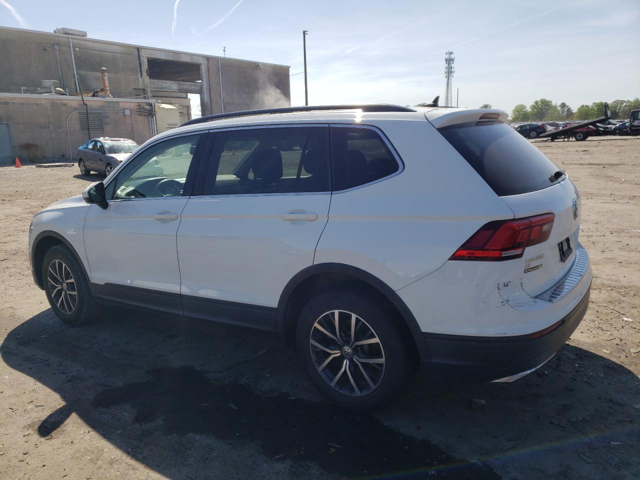3VV3B7AX5KM080859 2019 Volkswagen Tiguan Se