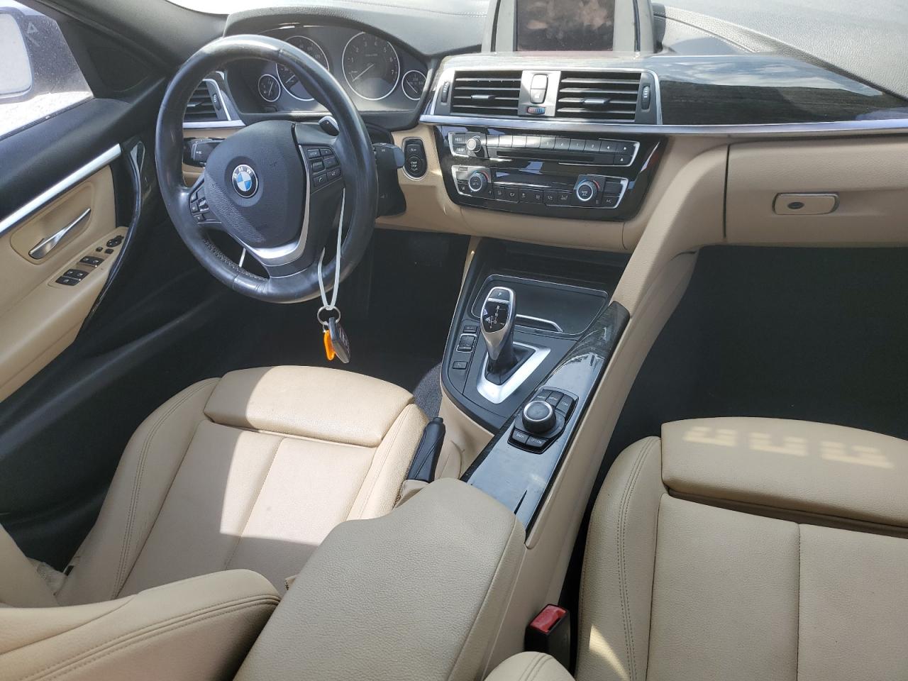WBA8B9G57JNU58302 BMW 3 SERIES 2018