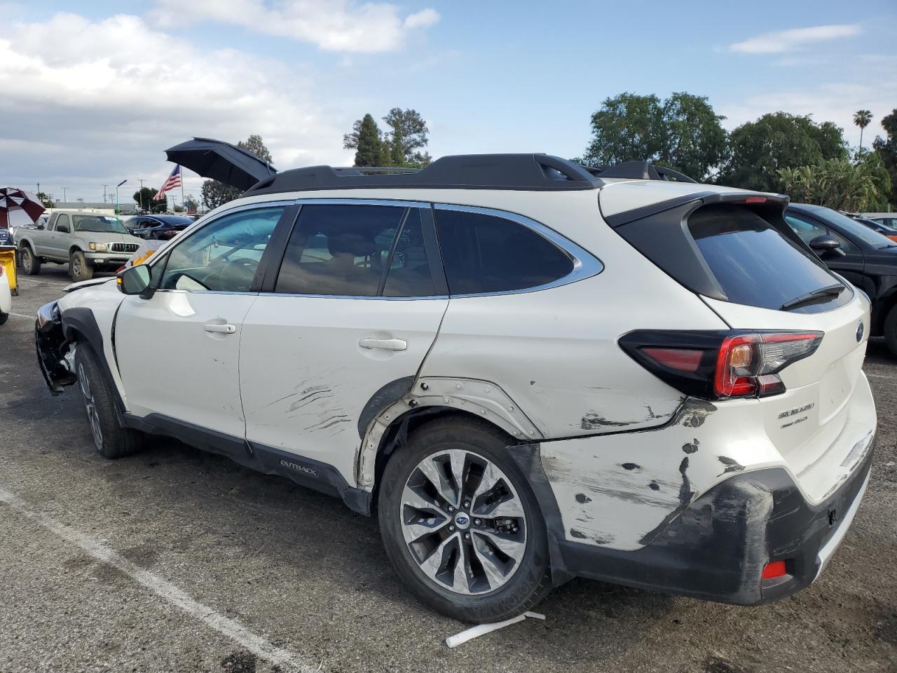 4S4BTANC0P3157606 2023 Subaru Outback Limited