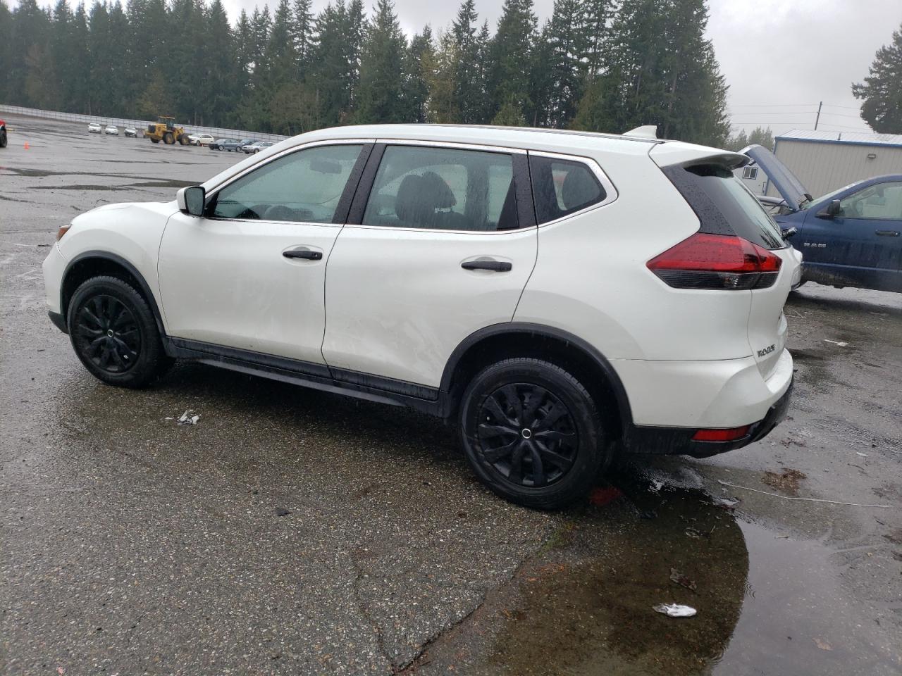 KNMAT2MV6JP537350 NISSAN ROGUE 2018