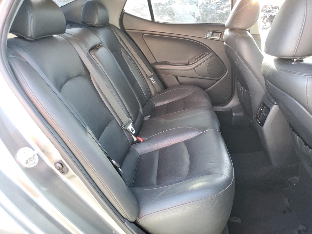 5XXGR4A61EG263652 2014 Kia Optima Sx