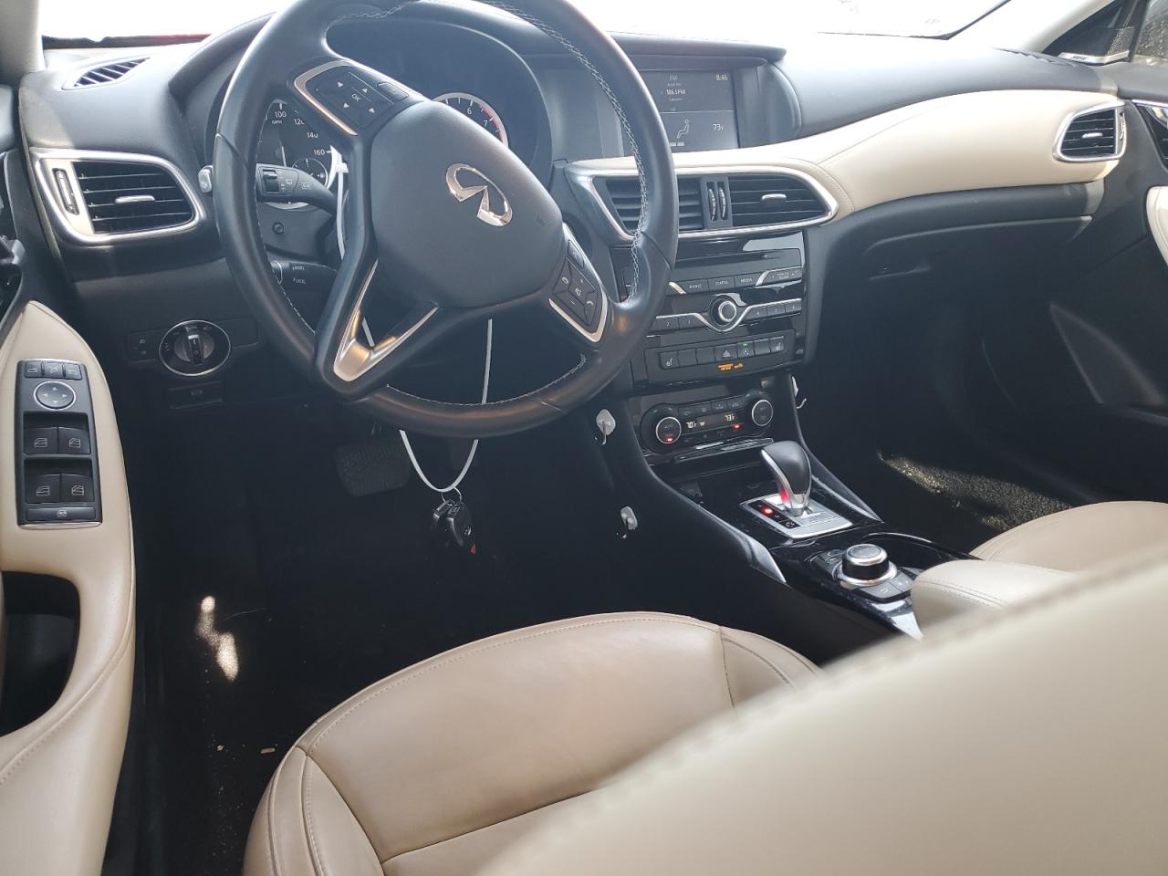 2018 Infiniti Qx30 Base vin: SJKCH5CR3JA041258