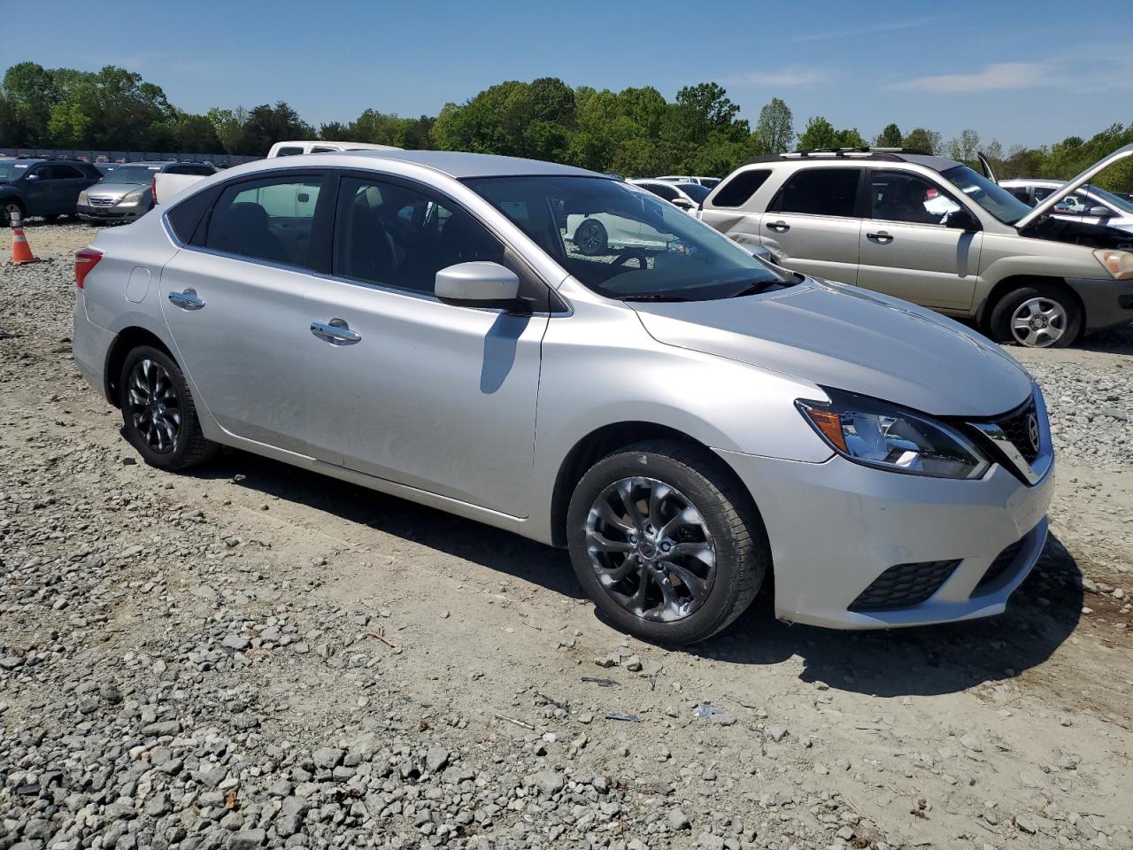 3N1AB7AP5KY450466 2019 Nissan Sentra S