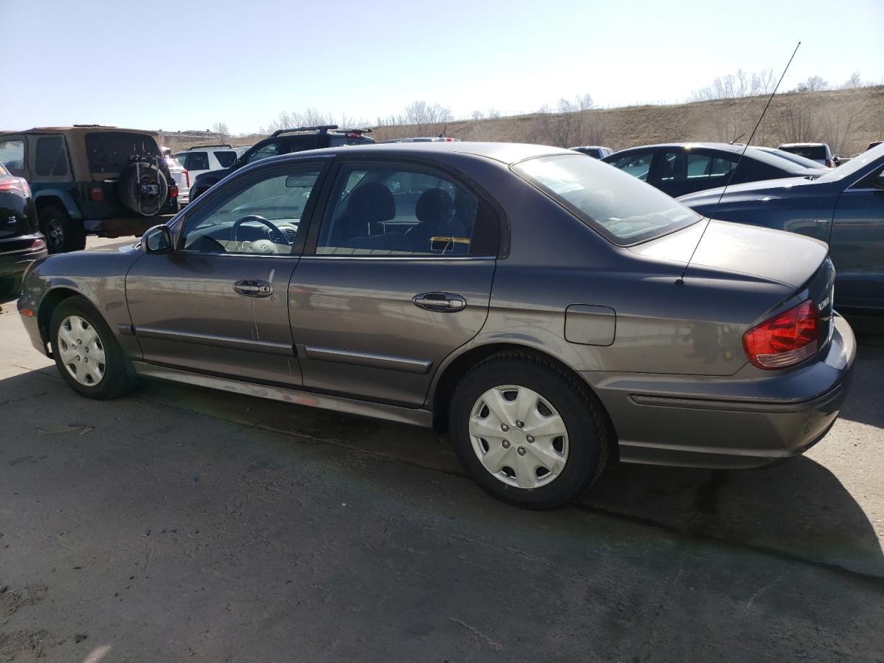 KMHWF25S72A522356 2002 Hyundai Sonata Gl