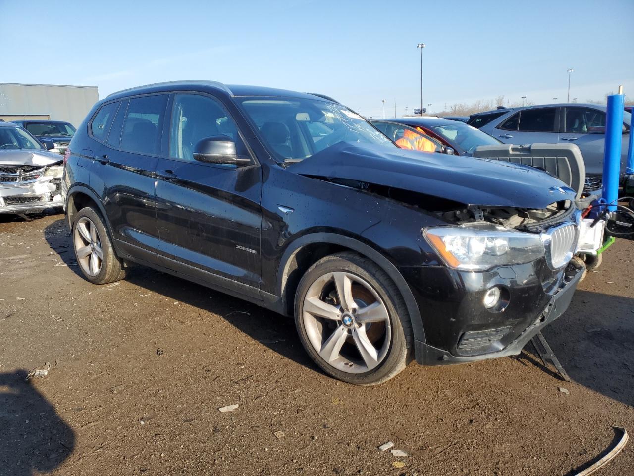 2017 BMW X3 xDrive28I vin: 5UXWX9C56H0D97017