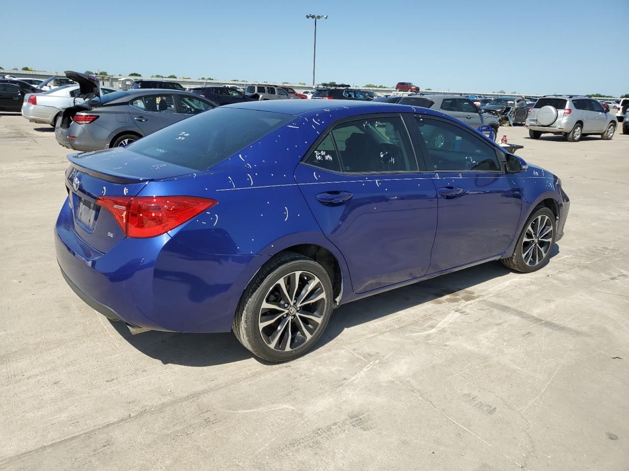 5YFBURHE8JP739724 TOYOTA COROLLA 2018