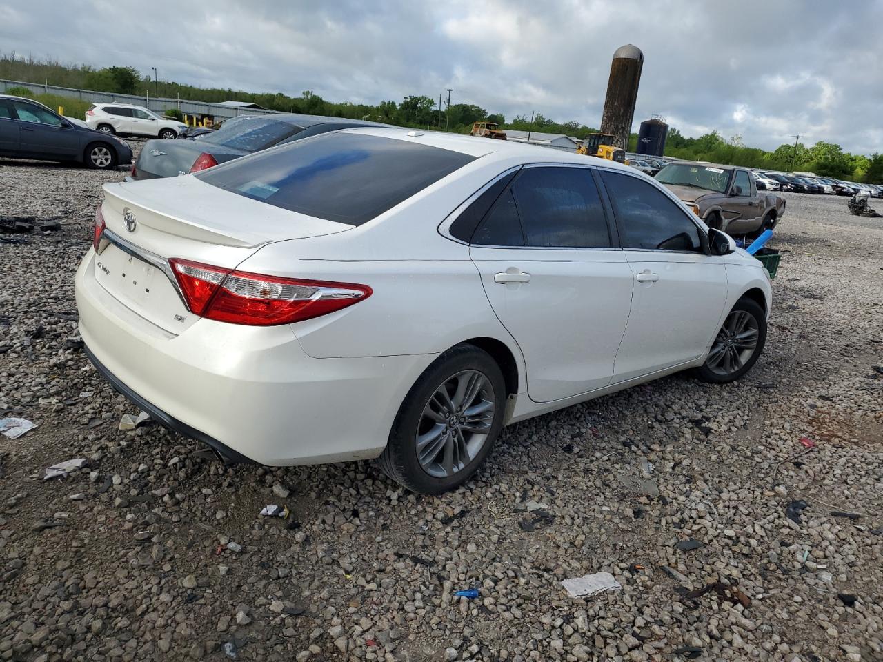 4T1BF1FK7GU251294 2016 Toyota Camry Le