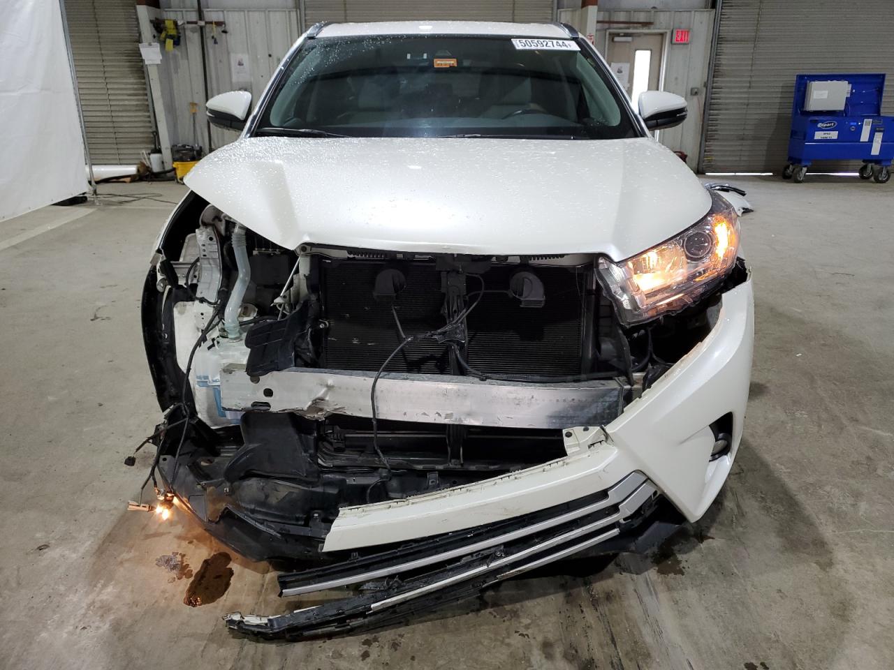 5TDJZRFH0HS515388 2017 Toyota Highlander Se