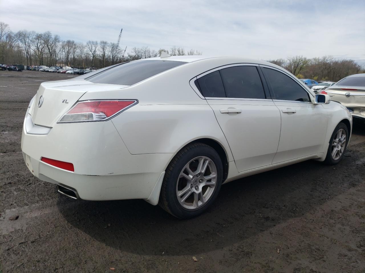 19UUA8F24AA022697 2010 Acura Tl