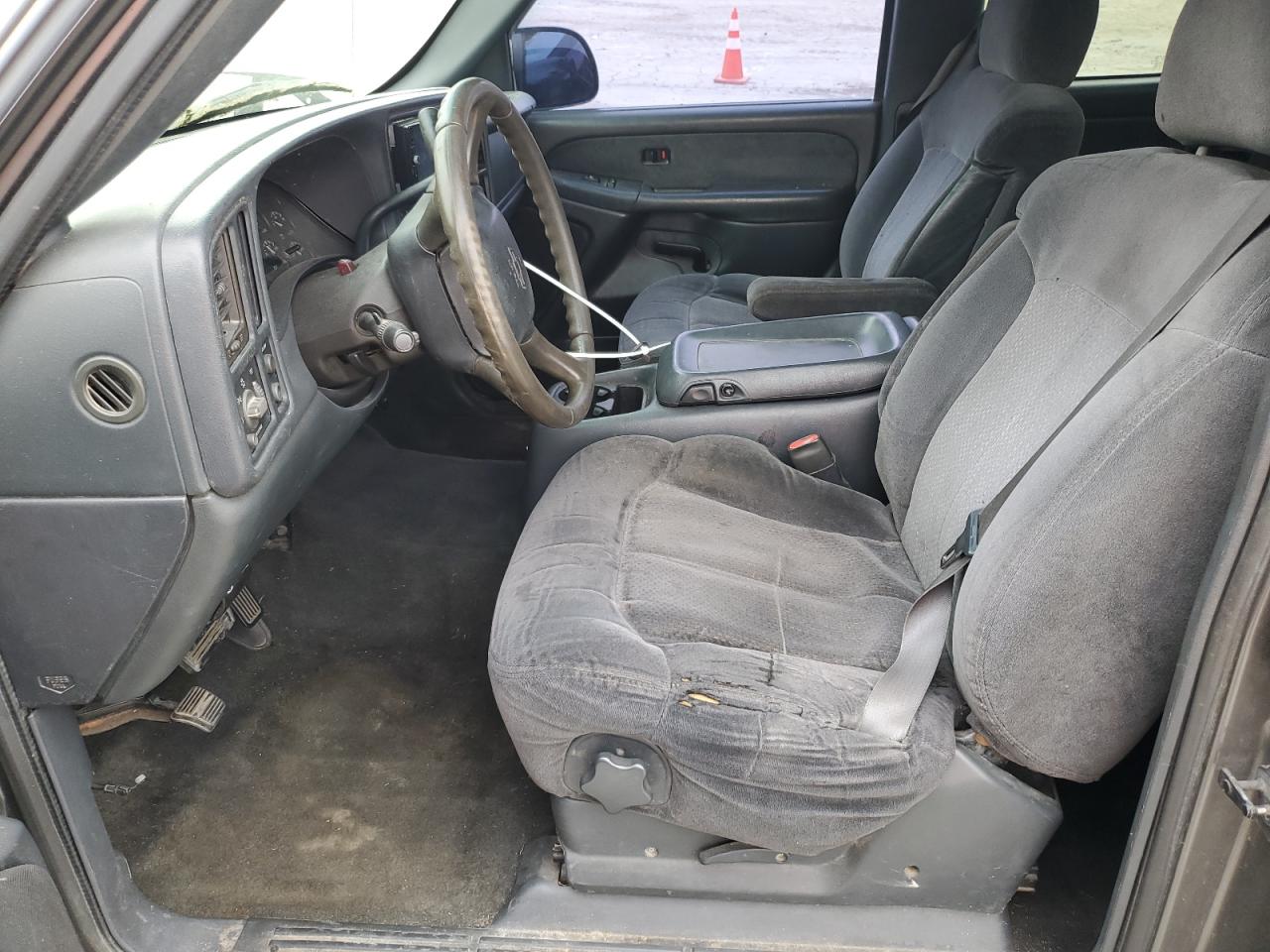 2GCEC19TXY1352230 2000 Chevrolet Silverado C1500