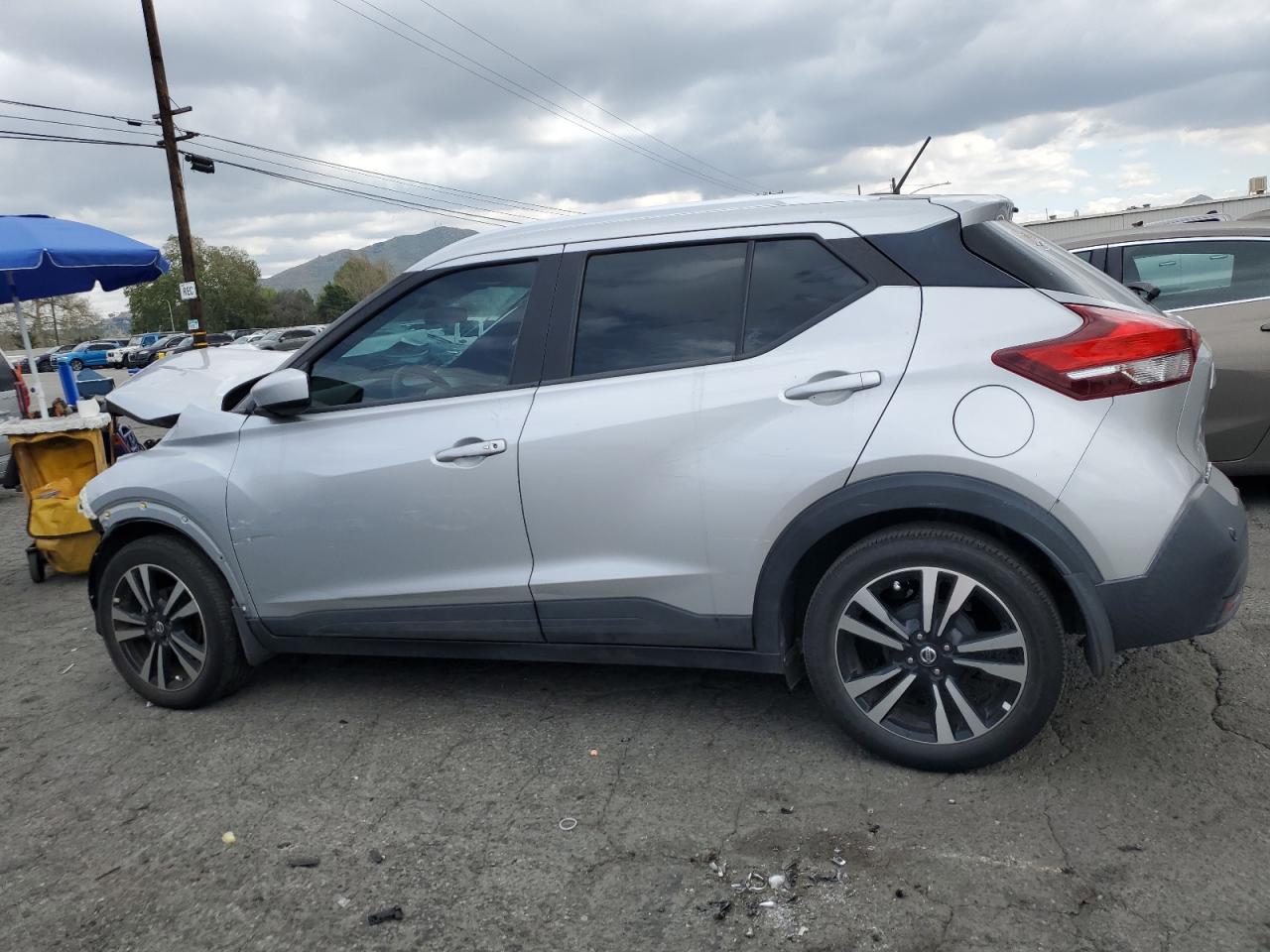 2020 Nissan Kicks Sv vin: 3N1CP5CV7LL534894