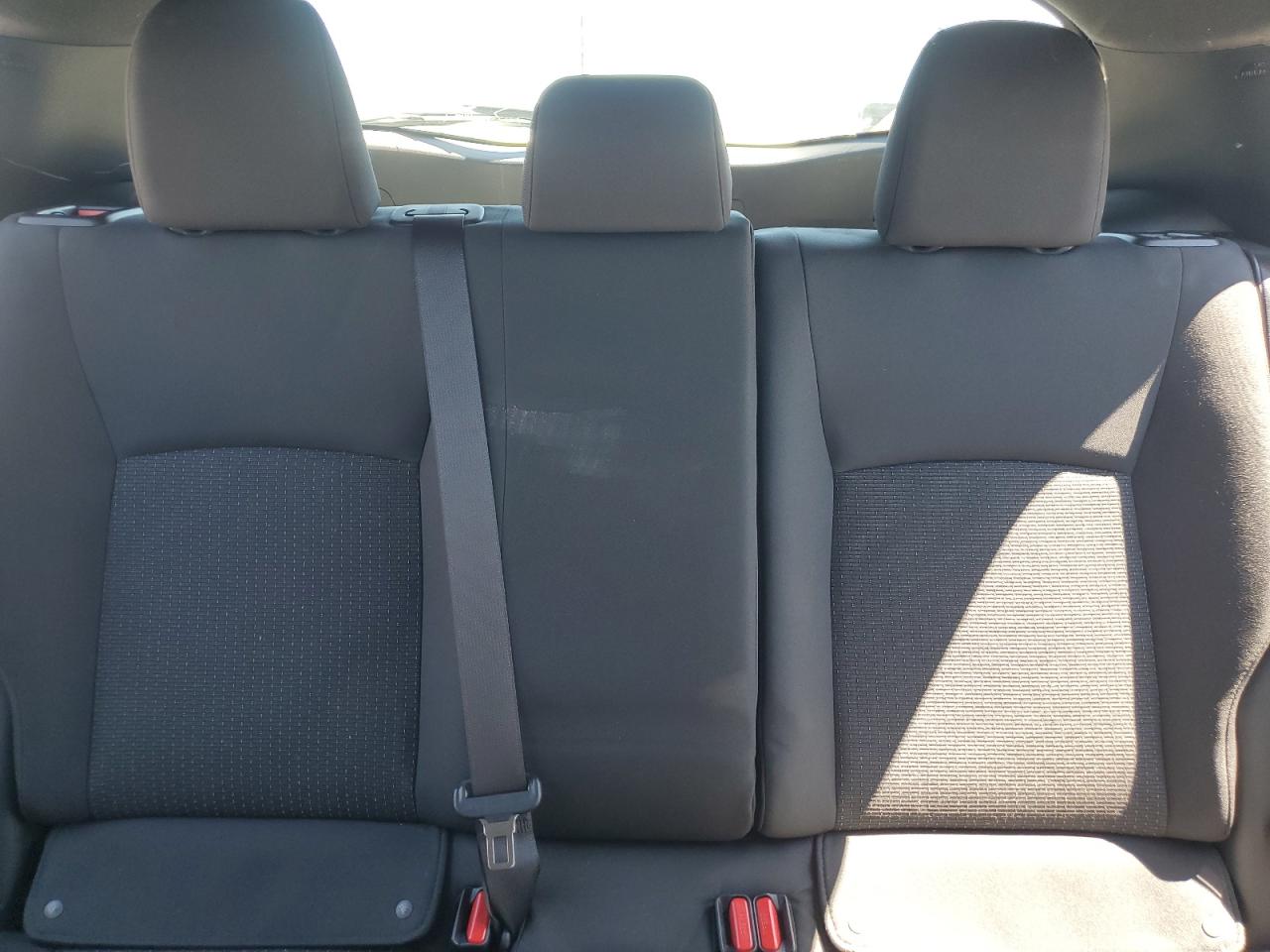NMTKHMBX4JR030876 TOYOTA C-HR 2018