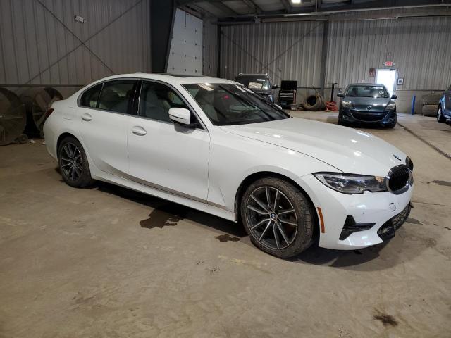 3MW5R7J05L8B22685 BMW 3 Series 330XI 4