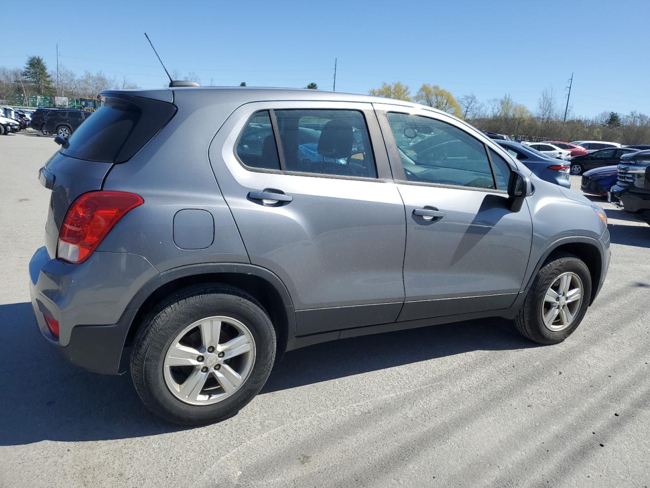 3GNCJNSB9LL233489 2020 Chevrolet Trax Ls