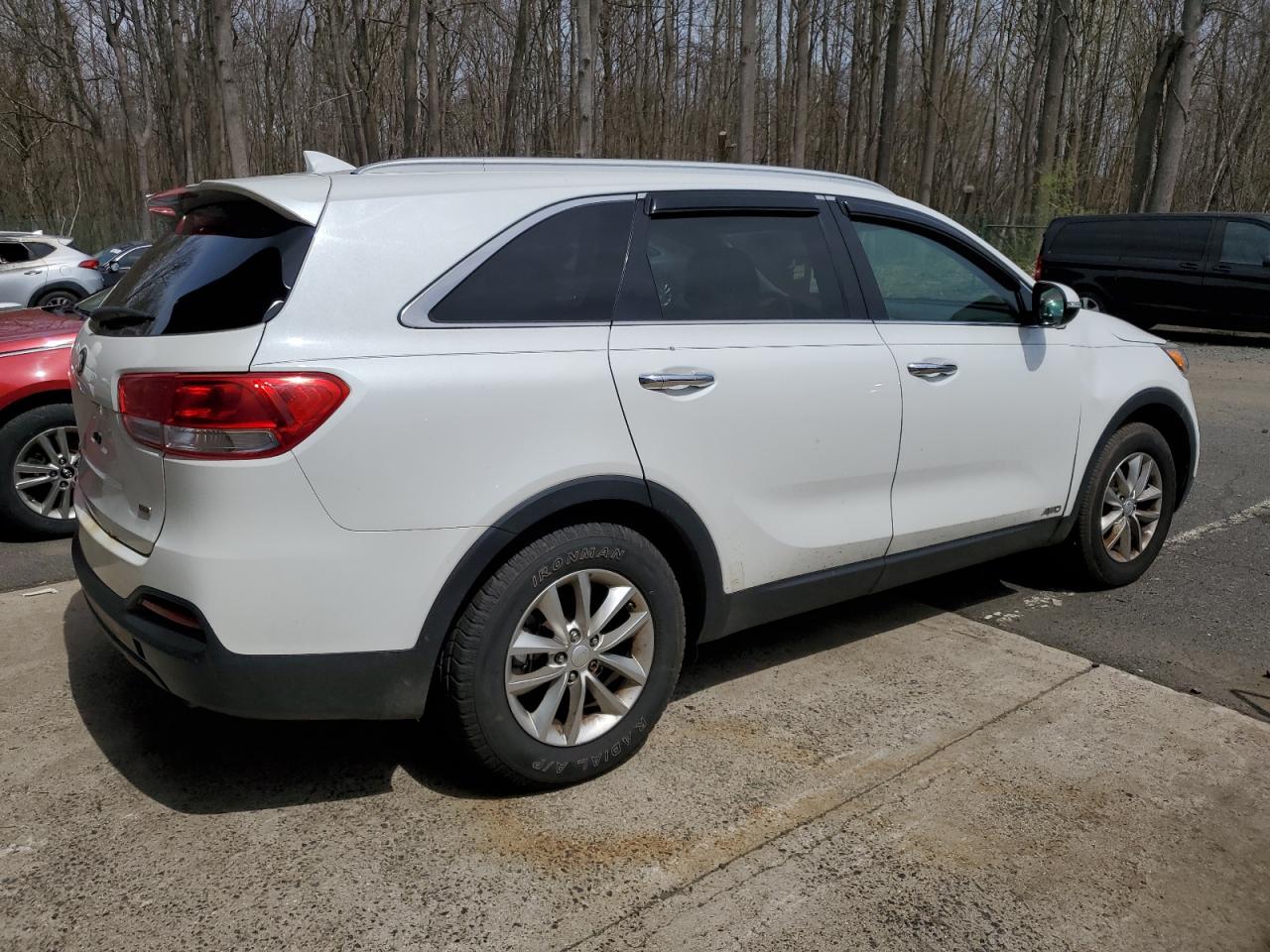 5XYPGDA32GG019311 2016 Kia Sorento Lx