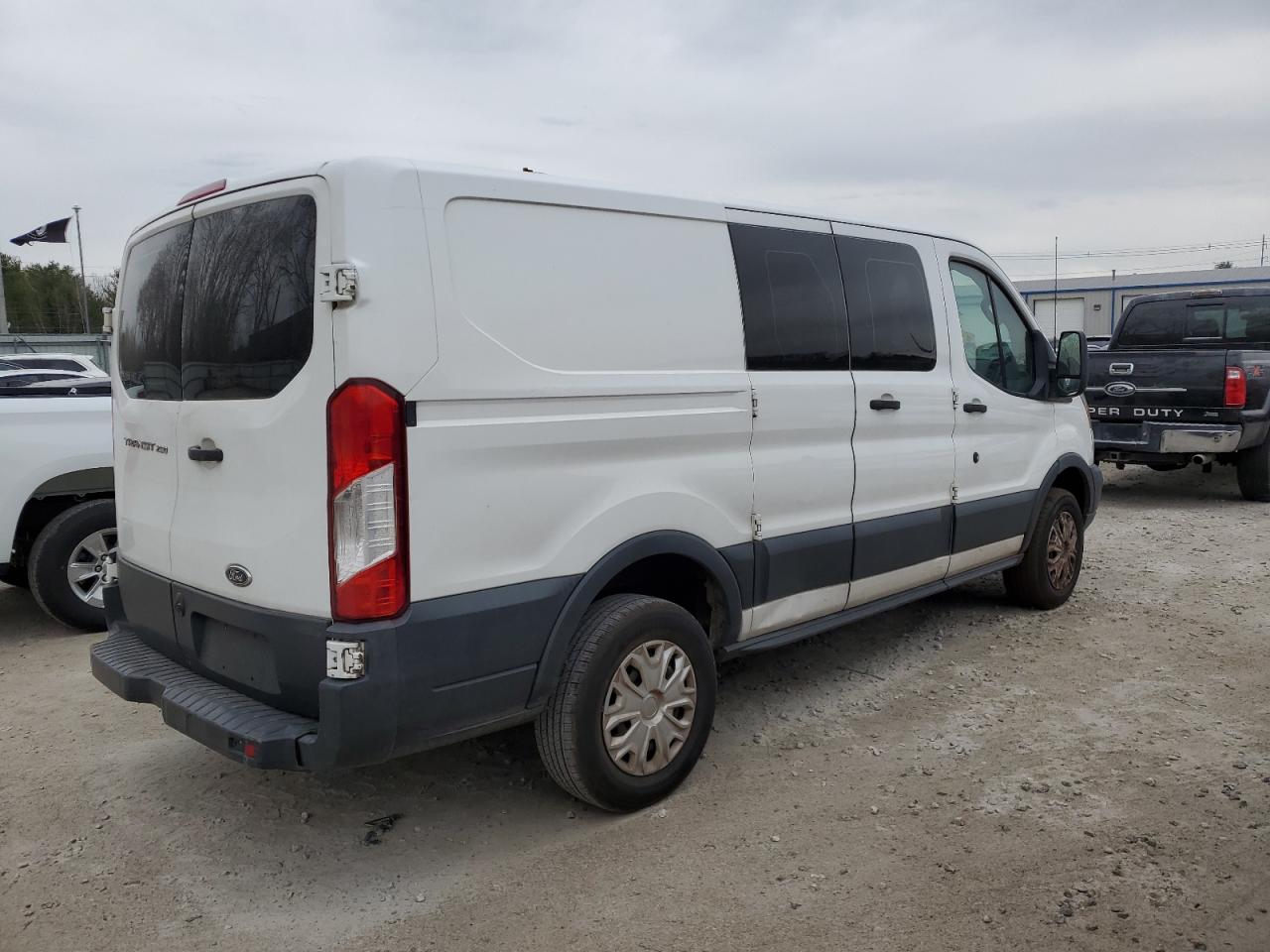 Lot #2493623063 2016 FORD TRANSIT T-