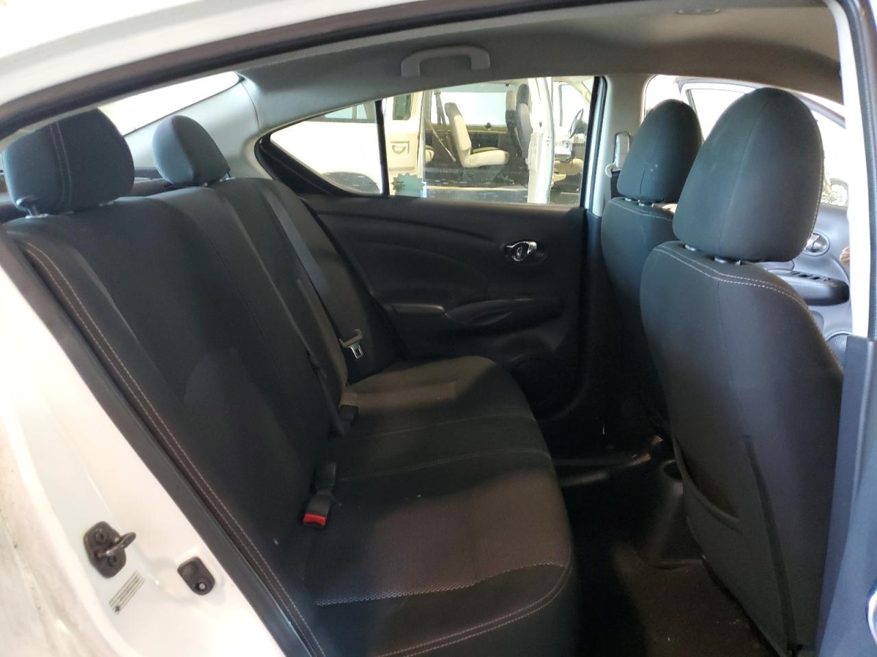 3N1CN7AP6JK416327 NISSAN VERSA 2018