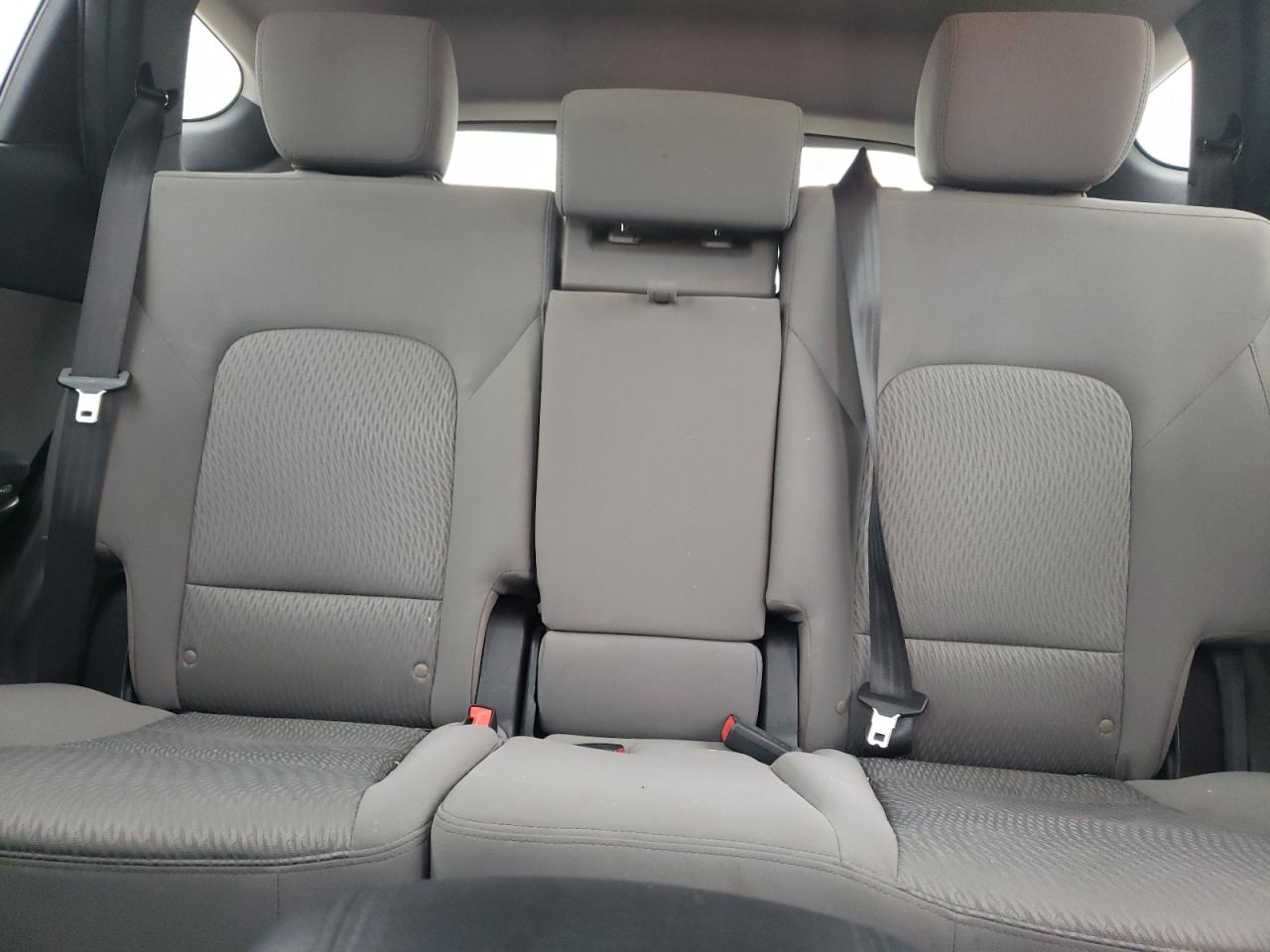 5XYZT3LB5HG437527 2017 Hyundai Santa Fe Sport