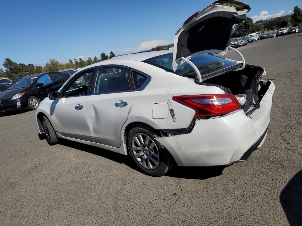 1N4AL3AP7GN373189 2016 Nissan Altima 2.5