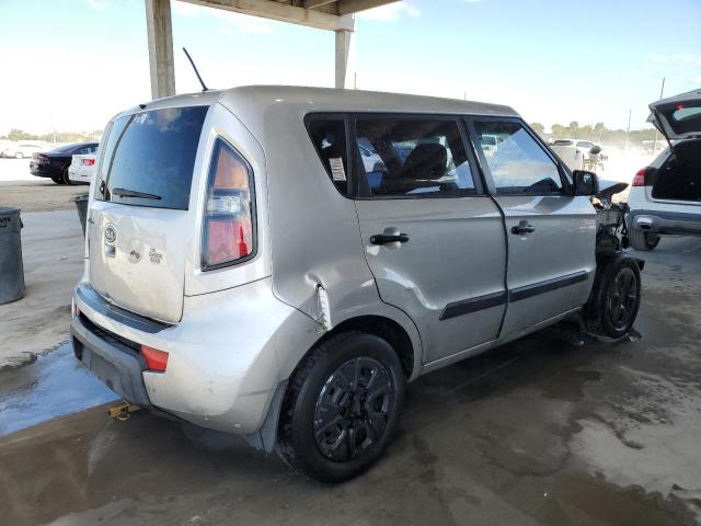 2011 Kia Soul VIN: KNDJT2A13B7305890 Lot: 52560504