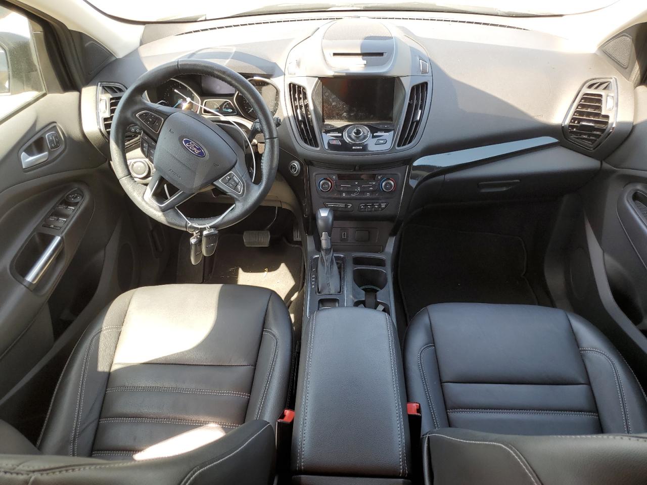 1FMCU0JD5HUB41410 FORD ESCAPE 2017