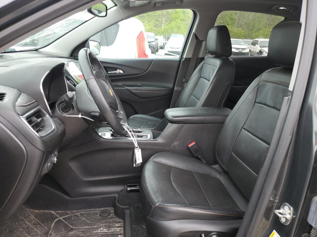 2018 Chevrolet Equinox Premier vin: 2GNAXNEX3J6210787