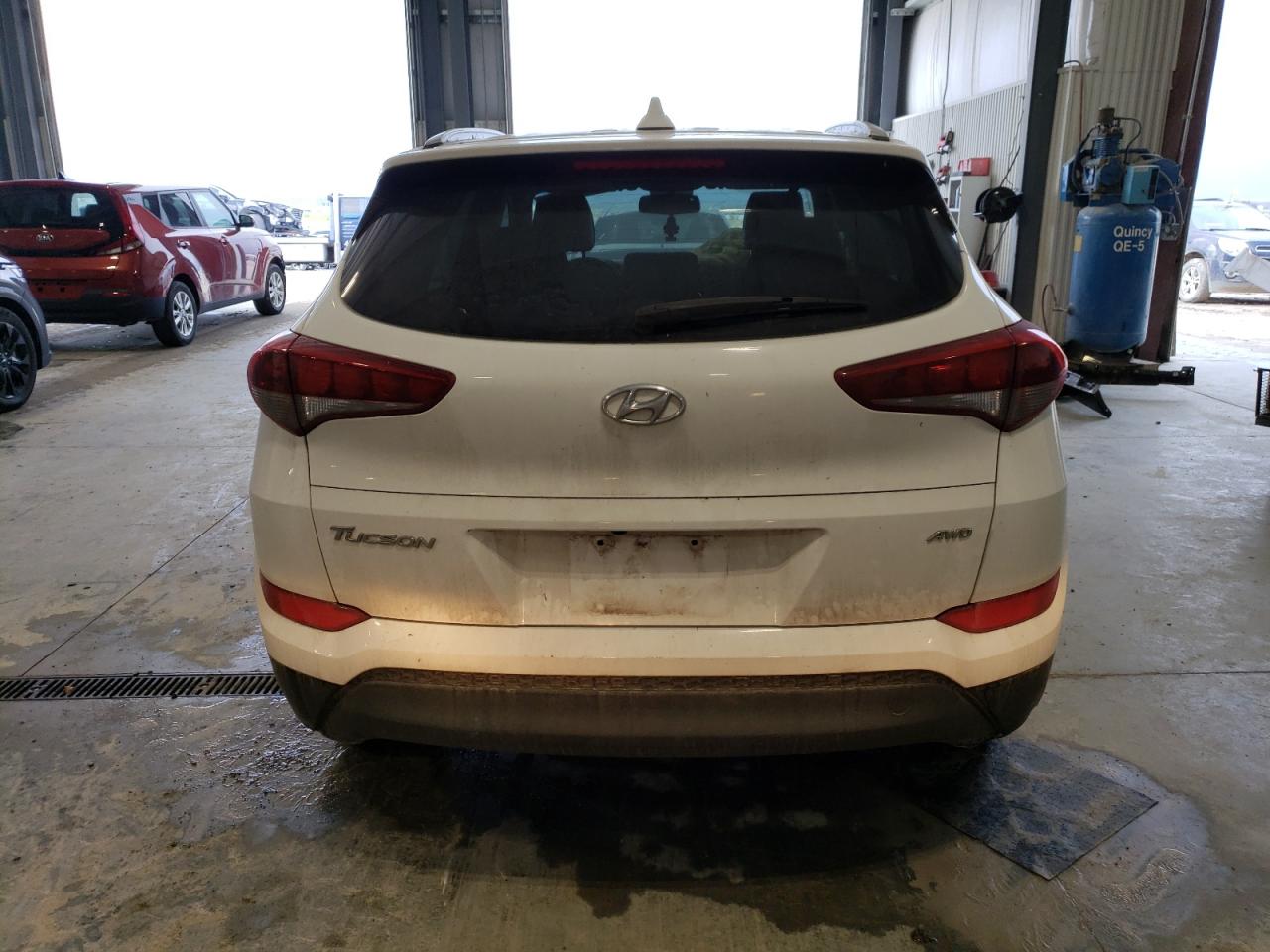 KM8J3CA49JU741350 2018 Hyundai Tucson Sel