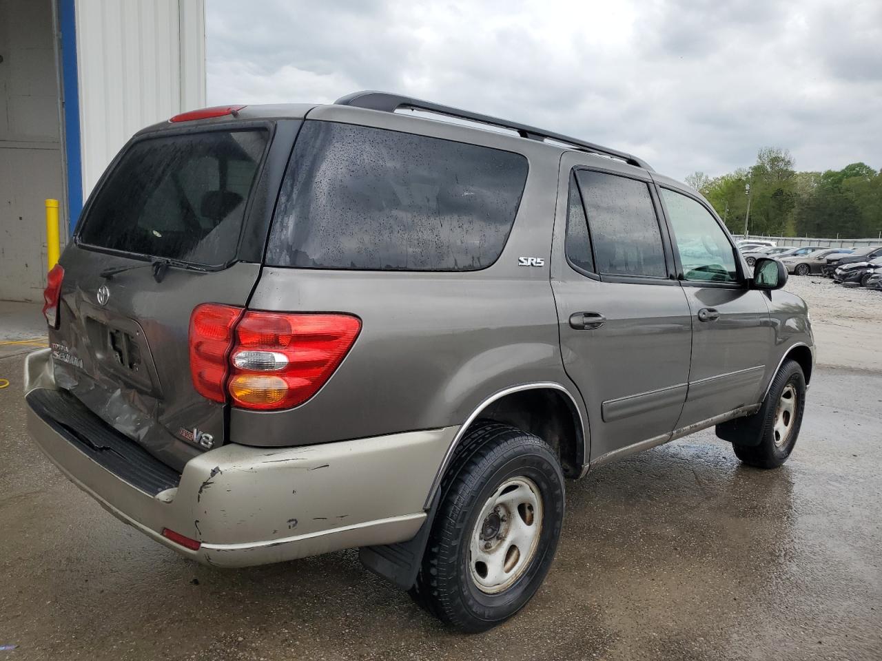 5TDZT34AX4S213723 2004 Toyota Sequoia Sr5