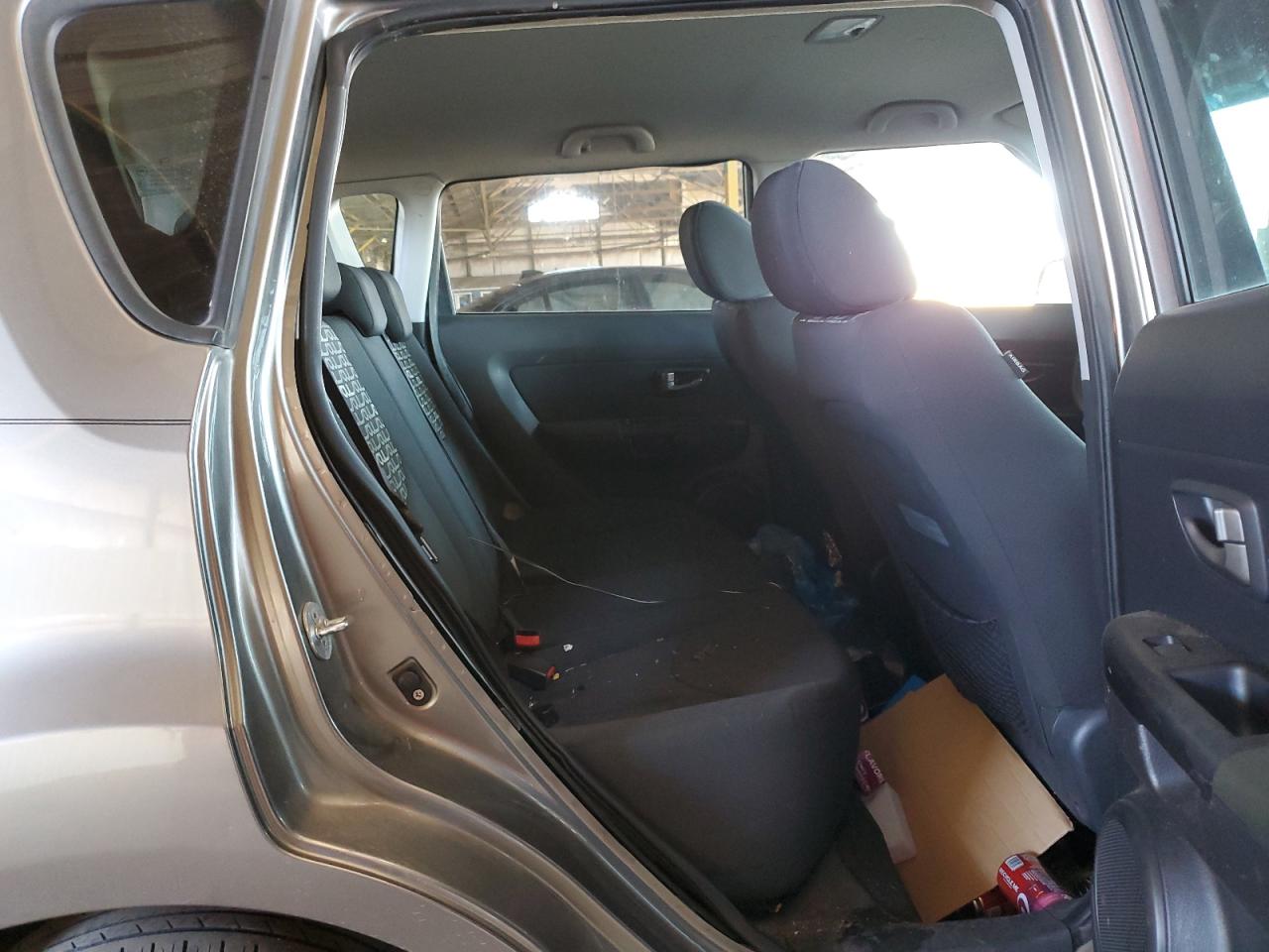 KNDJT2A27A7190900 2010 Kia Soul +