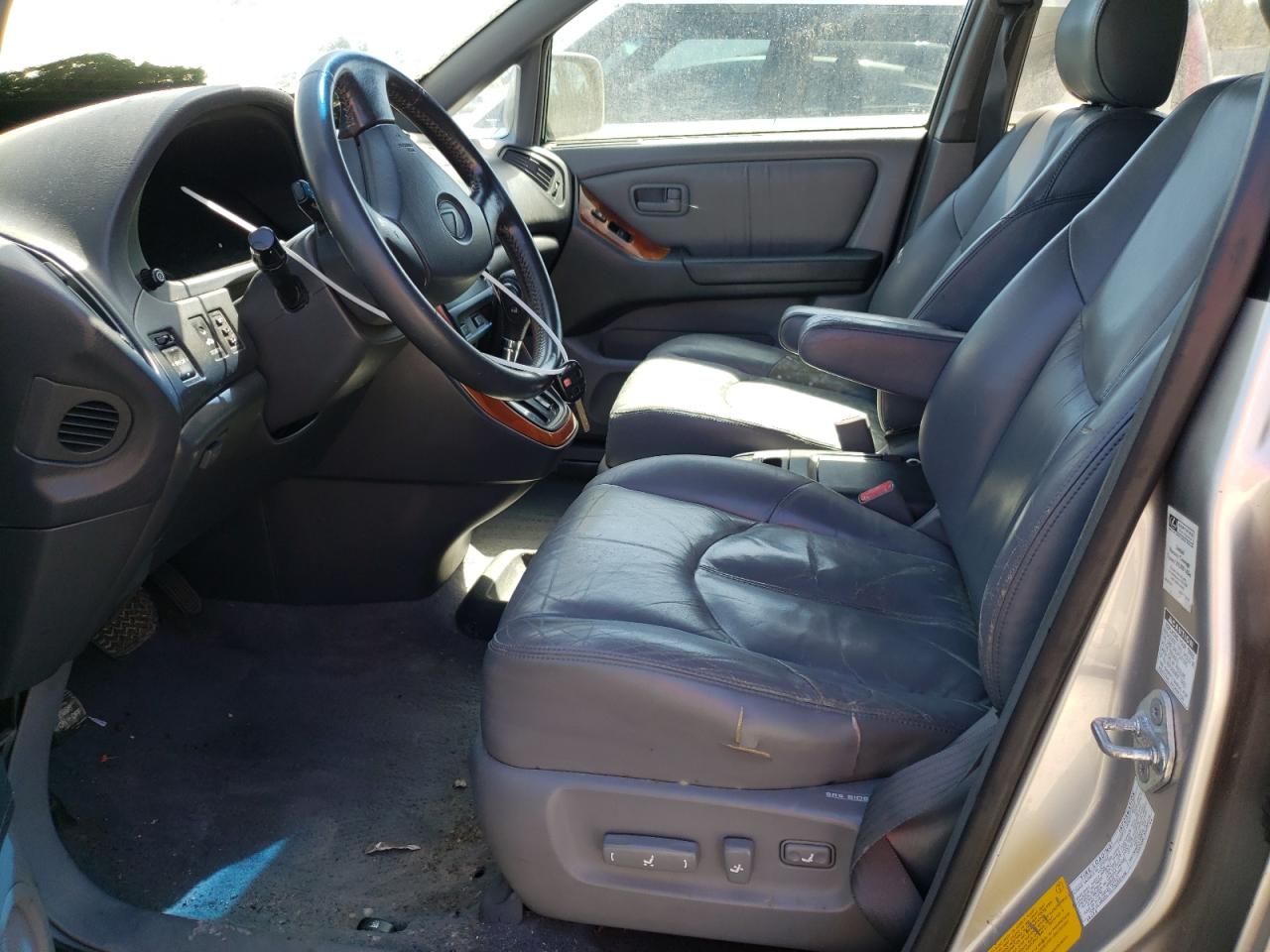 JT6HF10U2X0040673 1999 Lexus Rx 300