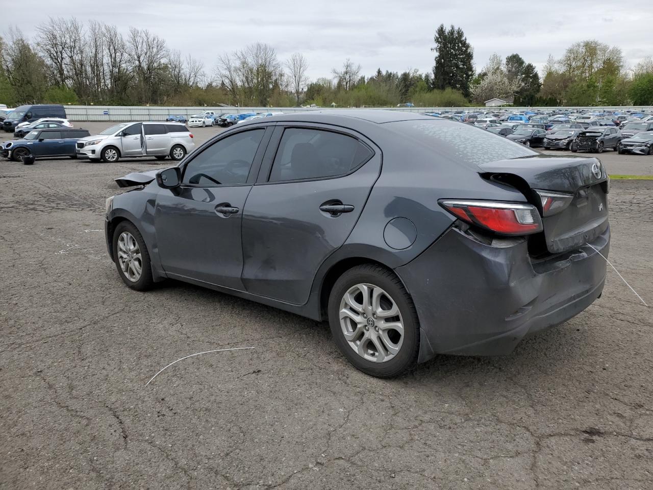 3MYDLBZV6GY125699 2016 Toyota Scion Ia