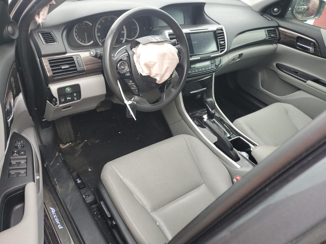 1HGCR3F99HA042331 HONDA ACCORD 2017