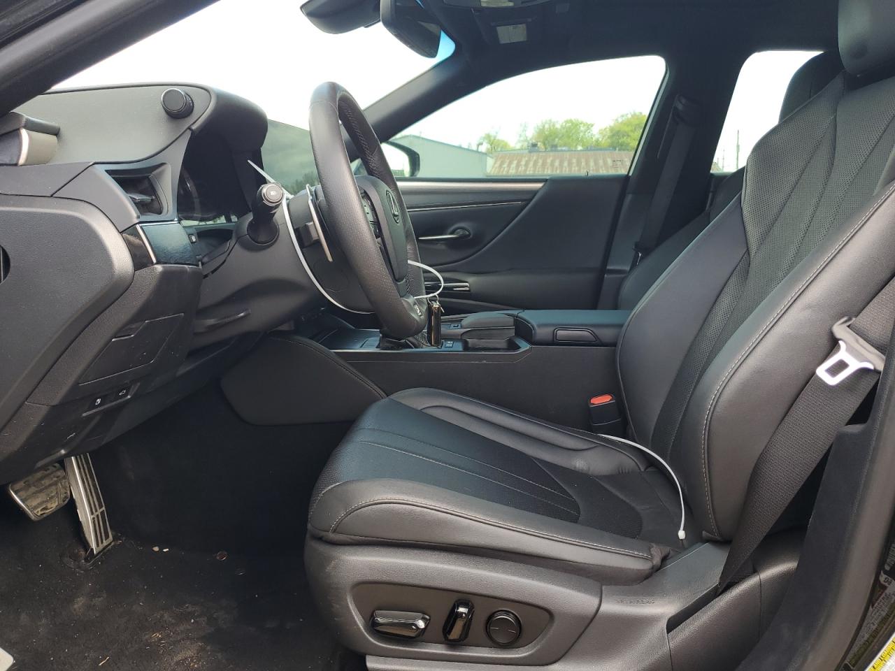 58AGA1C14NU013554 2022 Lexus Es 300H Base