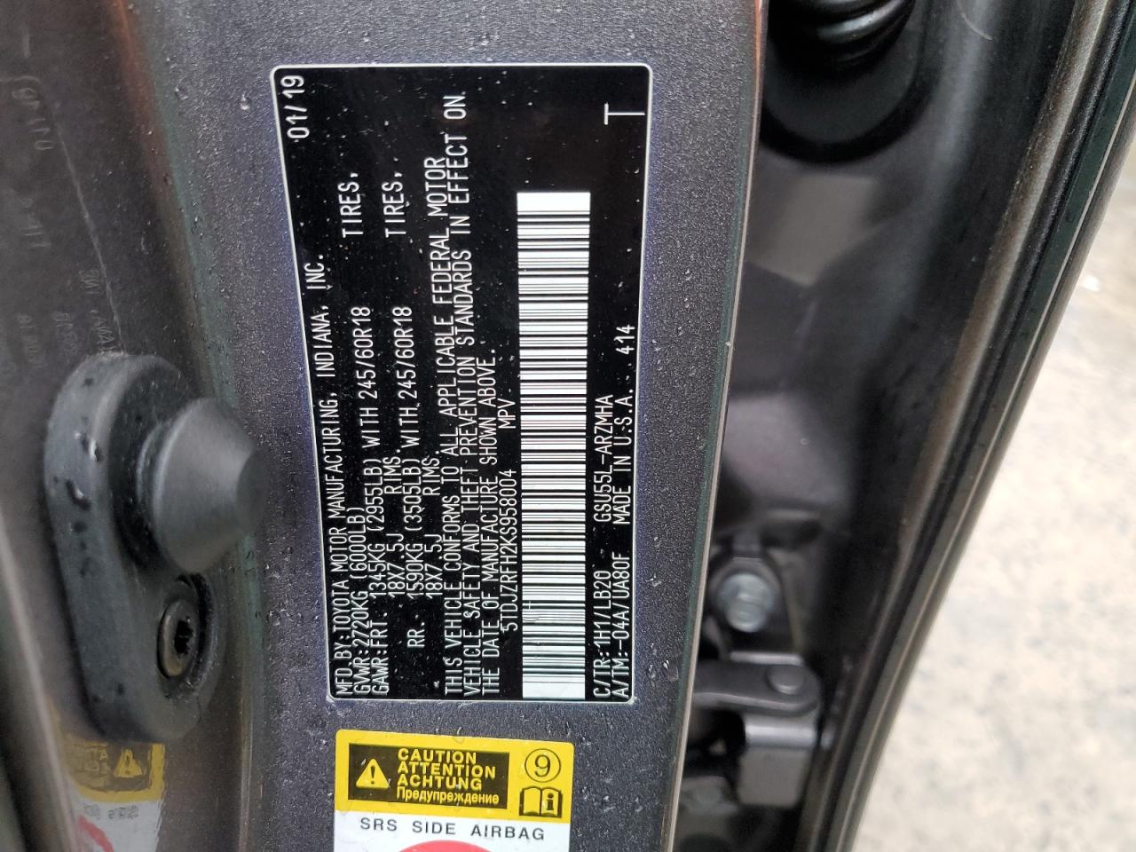 5TDJZRFH2KS958004 TOYOTA HIGHLANDER 2019