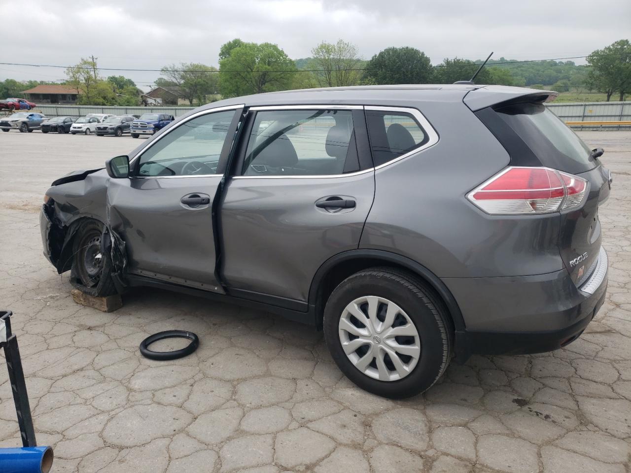 2016 Nissan Rogue S vin: JN8AT2MT4GW022767