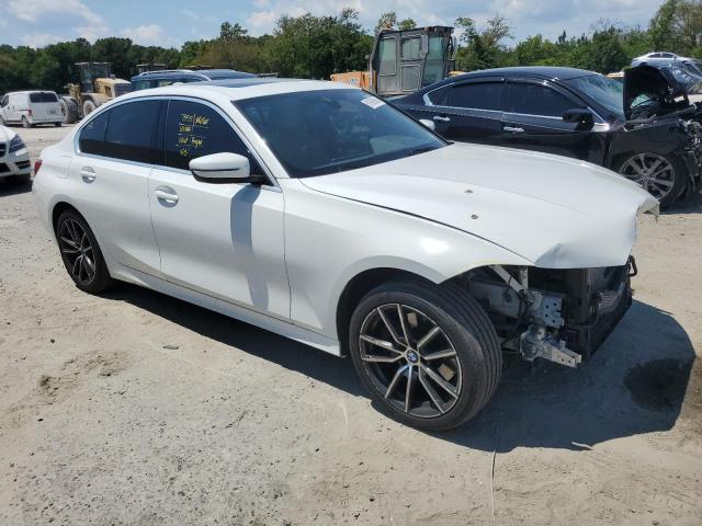 VIN 3MW5R7J01L8B42304 2020 BMW 3 Series, 330XI no.4