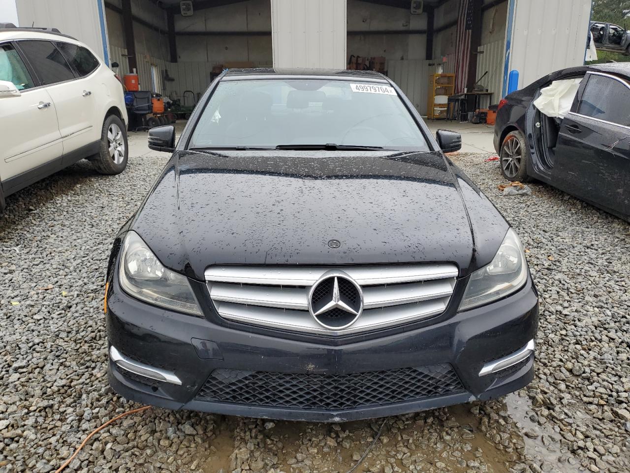 2013 Mercedes-Benz C 250 vin: WDDGF4HB6DG136226