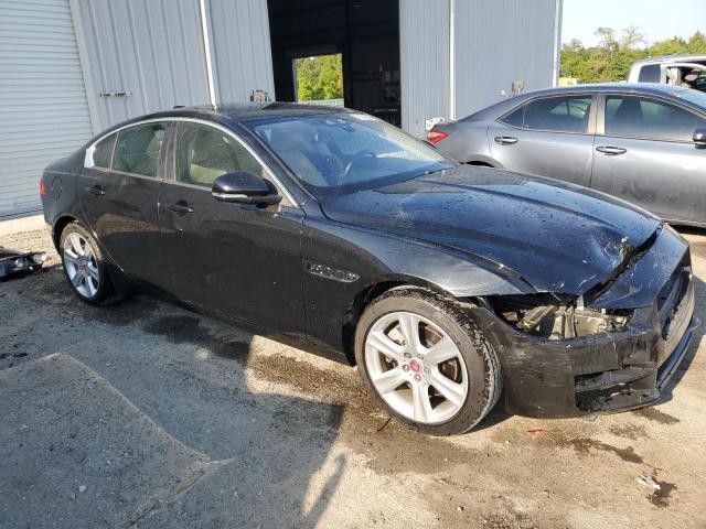 2017 JAGUAR XE PREMIUM SAJAD4BGXHA979009
