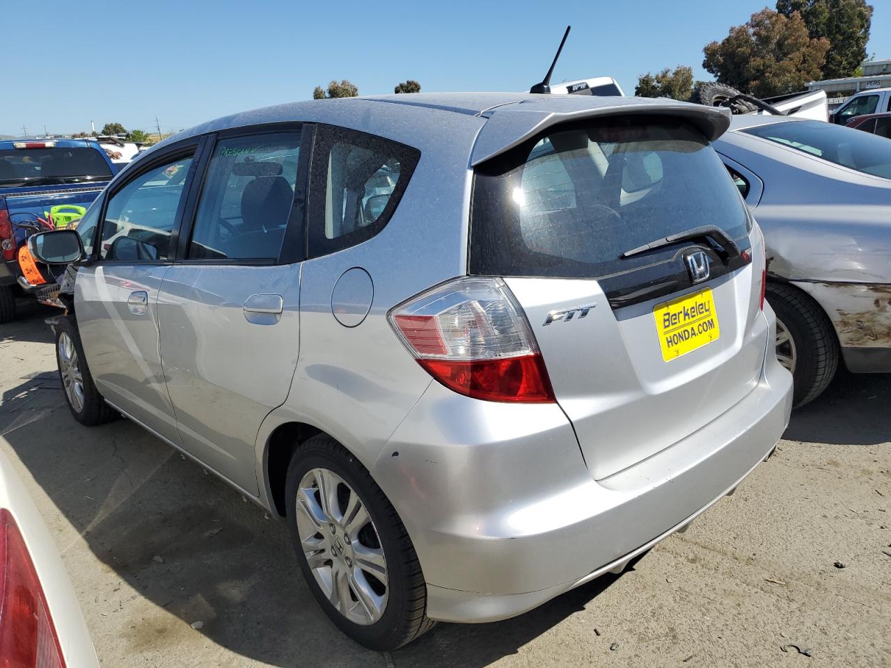 JHMGE8H58BC011293 2011 Honda Fit Sport