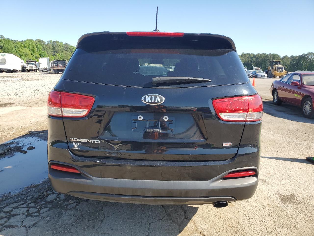 2017 Kia Sorento Lx vin: 5XYPG4A32HG205383