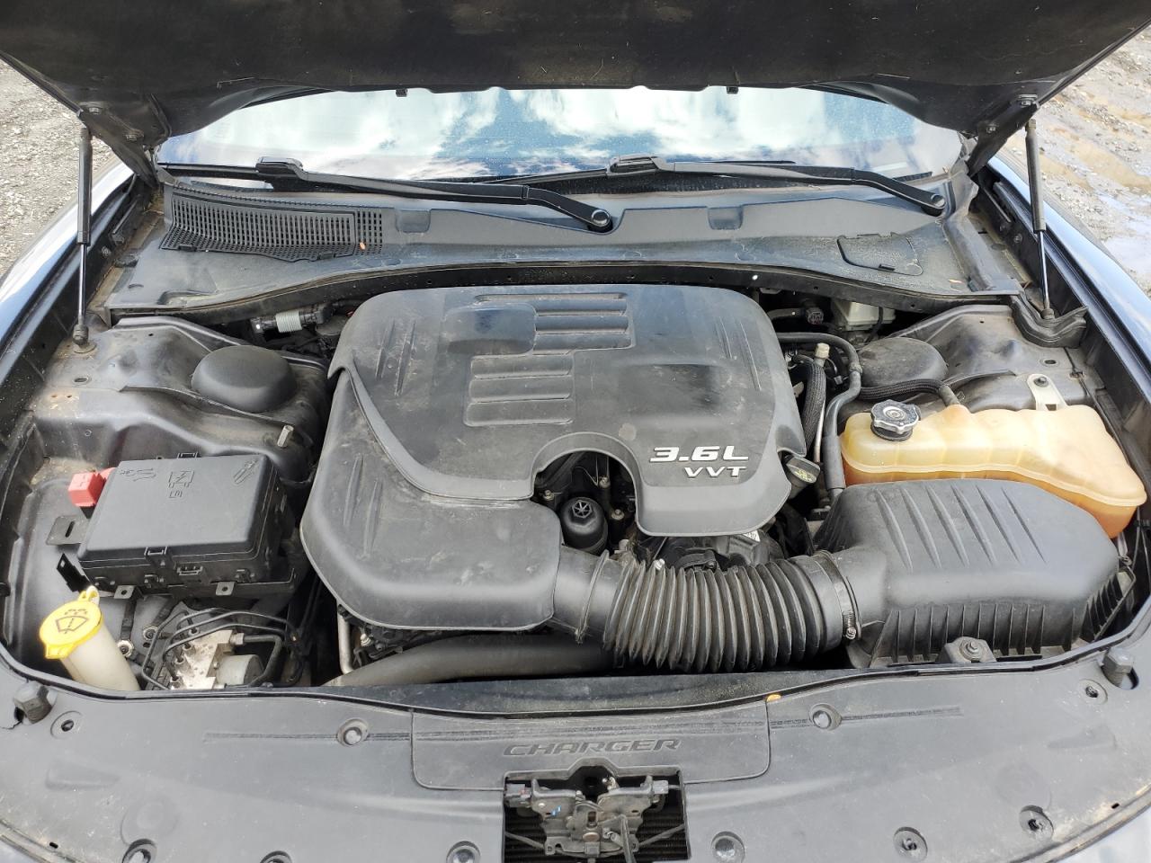 2C3CDXHG9GH194307 2016 Dodge Charger Sxt