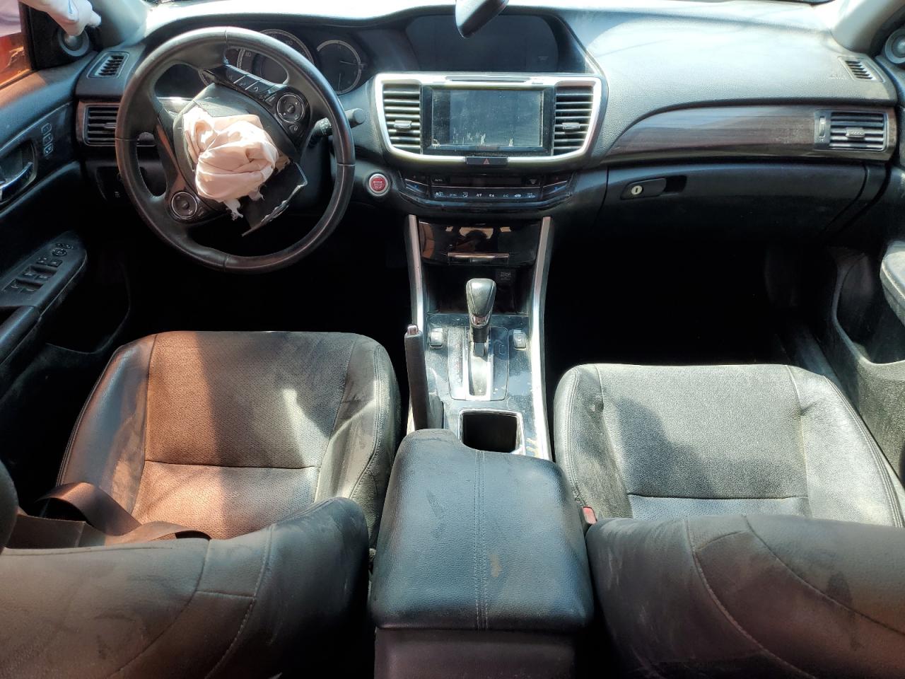 1HGCR2F82HA161243 HONDA ACCORD 2017