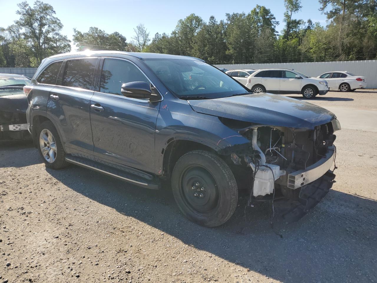 2015 Toyota Highlander Limited vin: 5TDYKRFH4FS114927